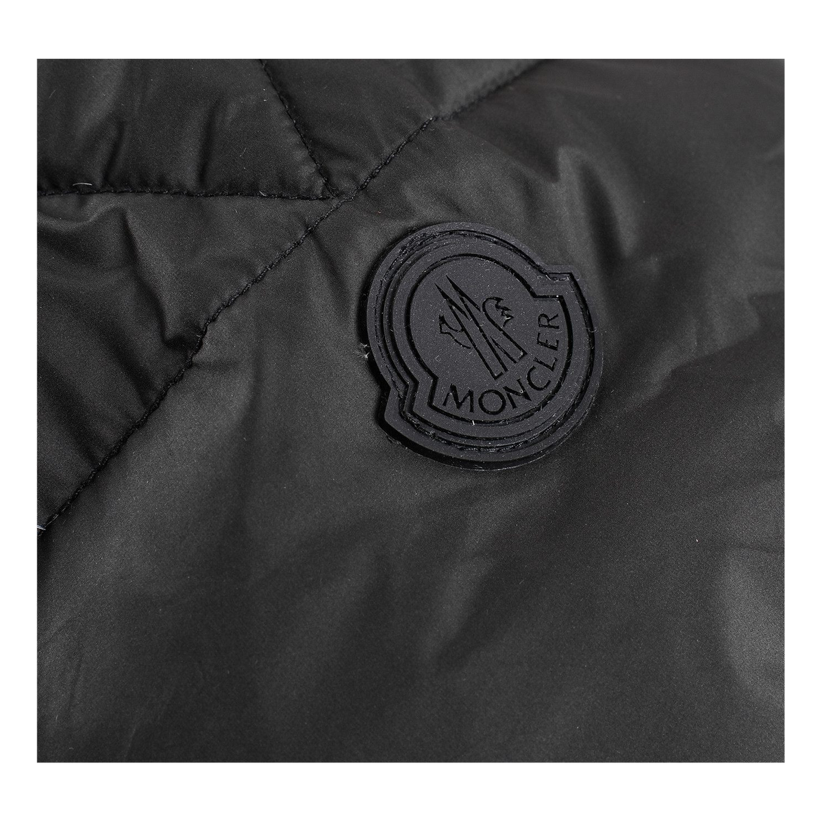 Moncler Contrast-Lined Logo-Hood Down Puffer Jacket - Black